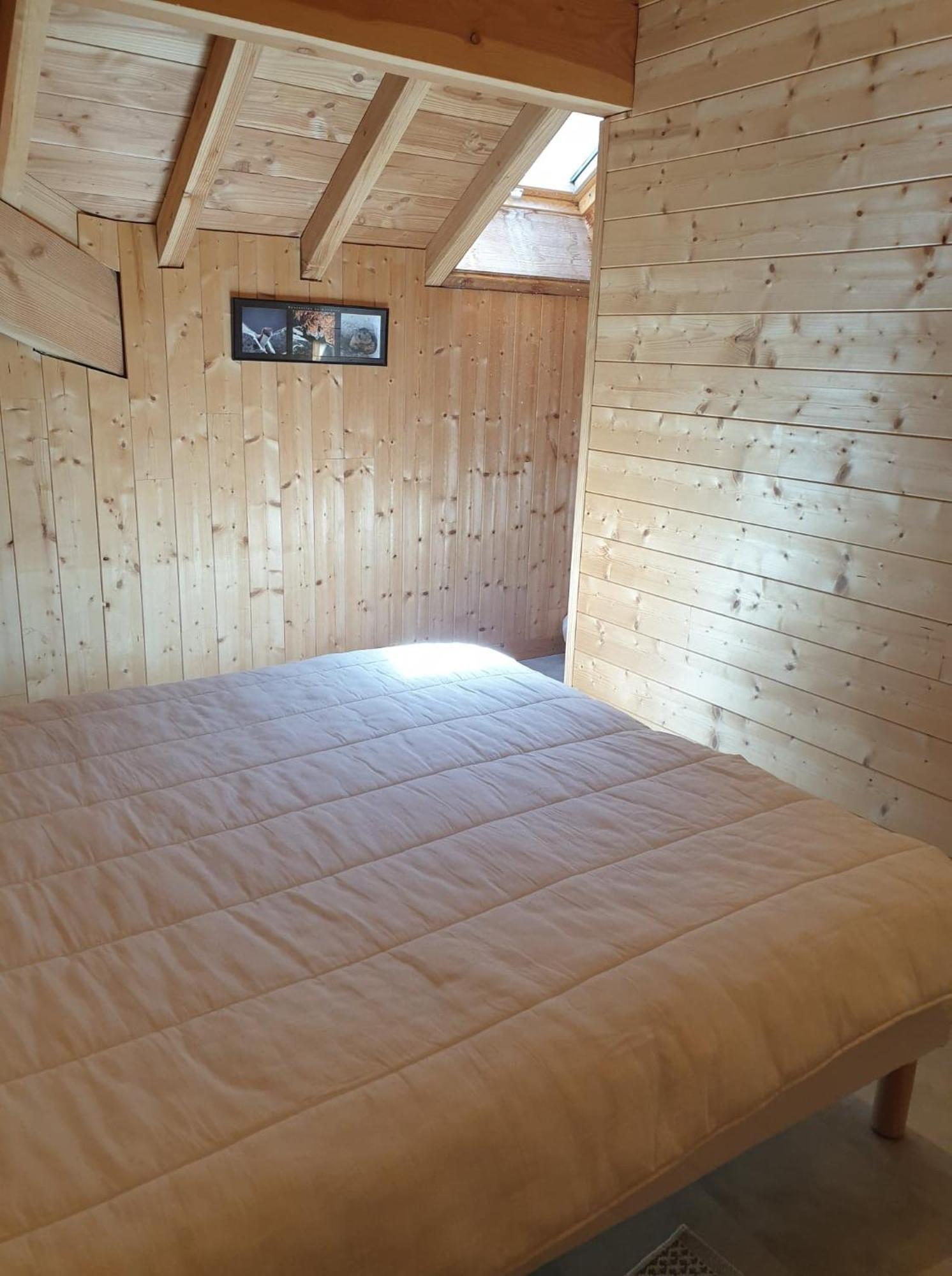 Whisperive Lodge - Le Vert Aux Bords De Rive Le Bourg-dʼOisans Exteriör bild